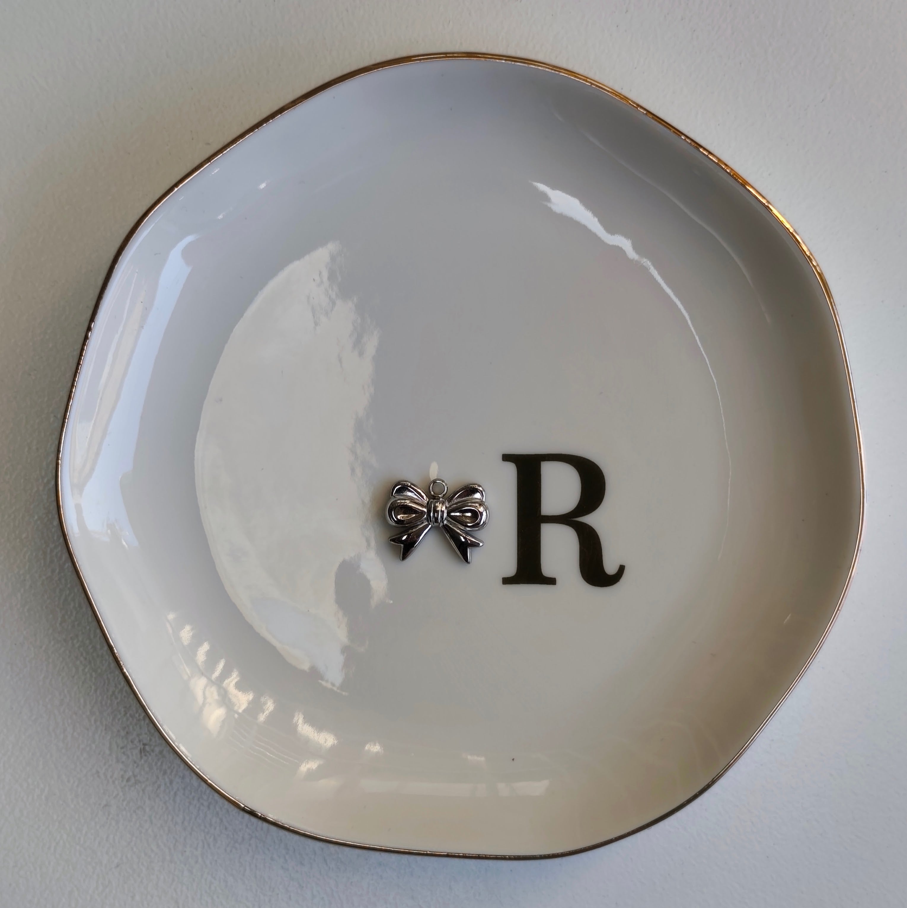 Ribbon bow charm